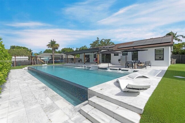 Photo - 8840 SW 181st Terrace