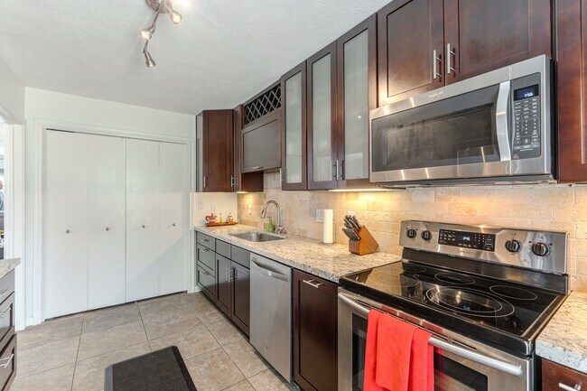 Photo - 6339 Del Monte Dr Unit 95