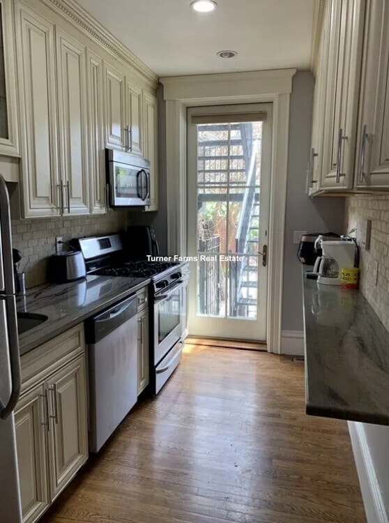 Photo - 1 Wigglesworth St