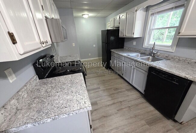 Photo - 46131 S Lakeshore Dr Unit 1
