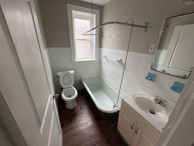 Photo - Gravois 1 Unit B