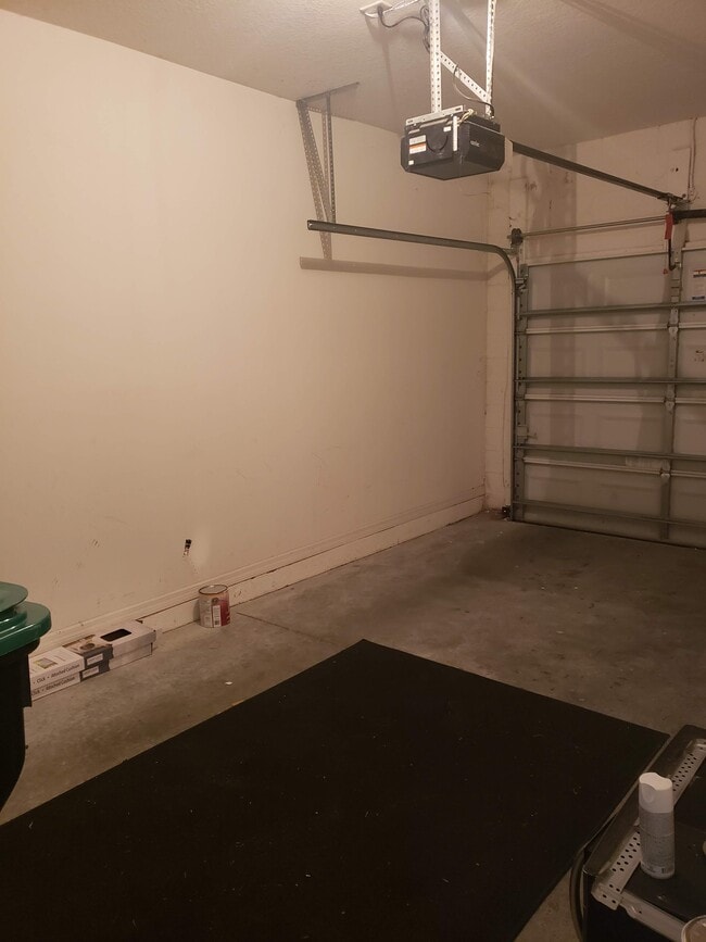 Photo - 469 Glastonbury Drive