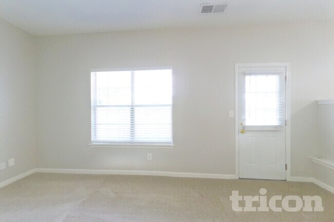 216 Ernestine Way