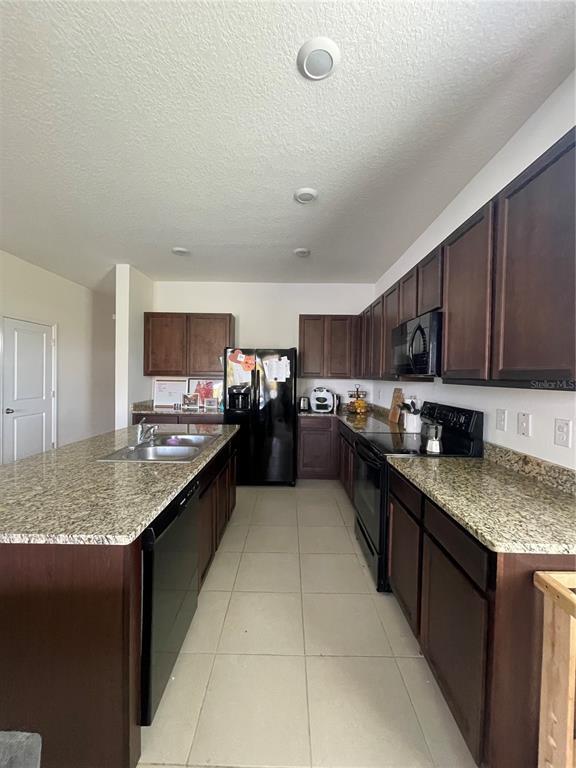 Photo - 2819 Suncoast Blend Dr