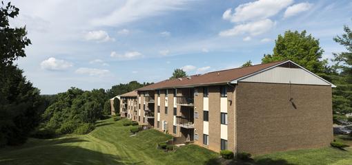Hickory Hill Apartments - Hickory Hill Apartments