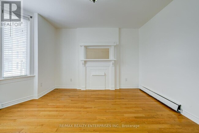 Photo - 488 Logan Ave