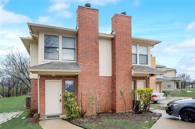 Building Photo - 1100 Thannisch Dr