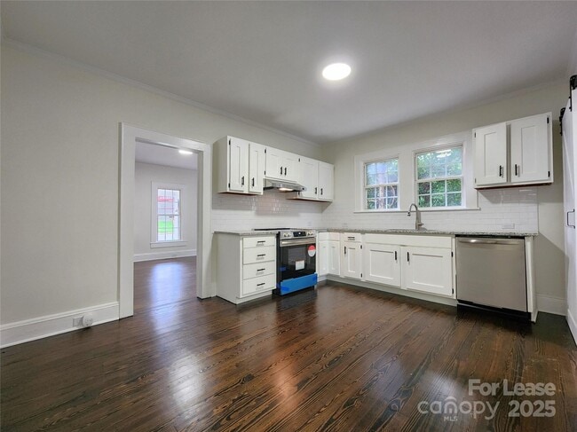 Building Photo - 179 Duval St NW Rental
