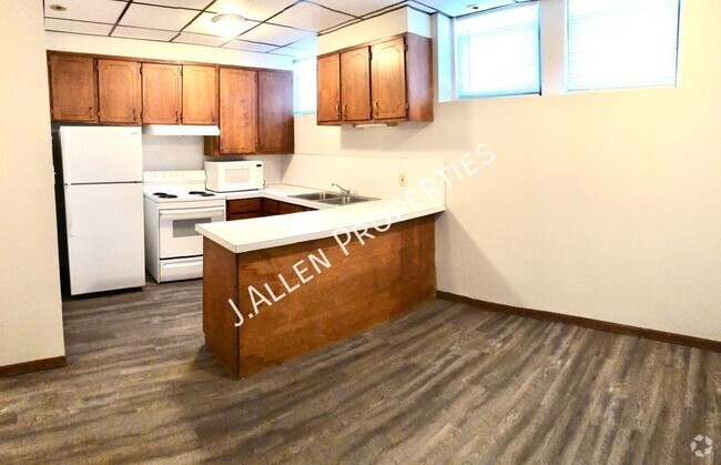 Building Photo - Private 1 bed in Charming Historic Building Unit 117 Rental