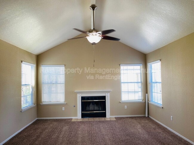 Photo - 8153 N Cedar Ave Unit Apt 212