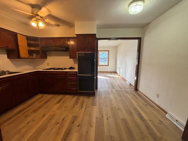 4408 Vesta Dr