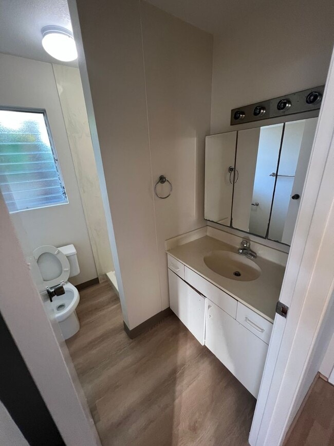 Photo - o7518hr Unidad Studio