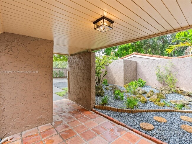 Photo - 203 Bonnie Brae Way