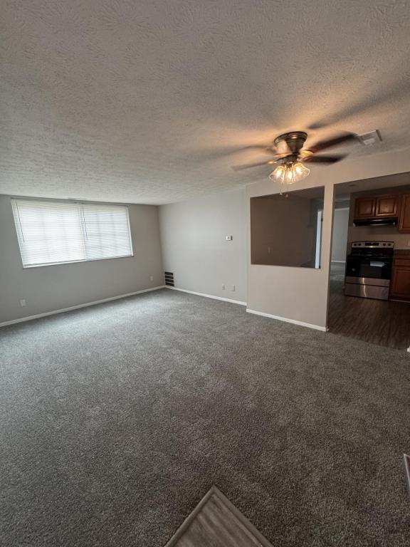 Photo - Presidents Square Apartments