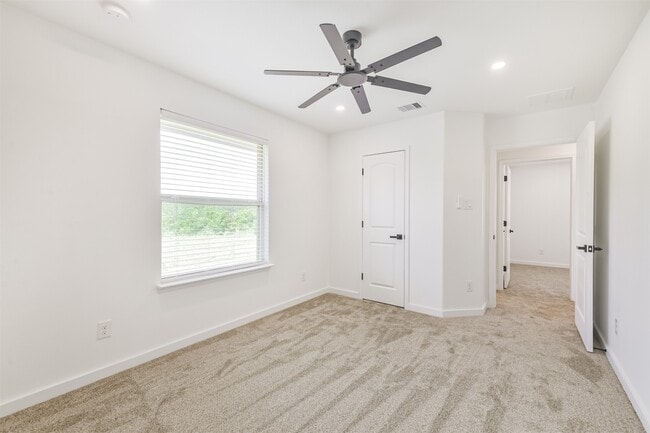 Photo - 15203 Lake Powell Dr