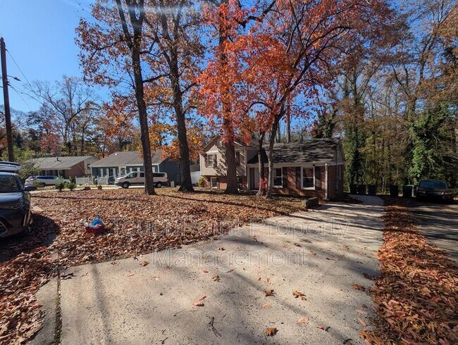 Photo - 3331 Donovan Pl