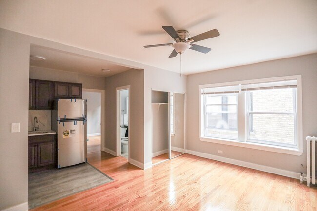 Photo - 6956 N Ashland Ave Unit 2