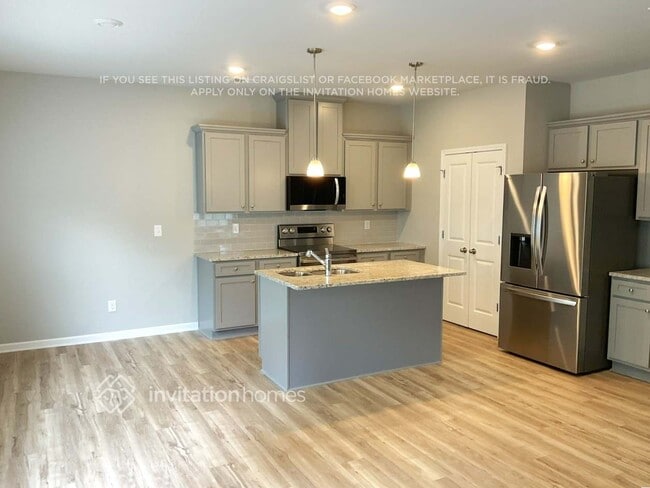 Photo - 141 Creek Crossing Ln