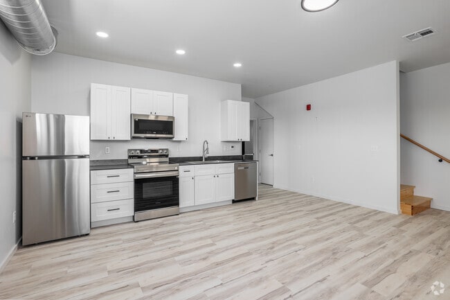 2BR, 1BA - 940SF - Kitchen - Blackwelder Apartments