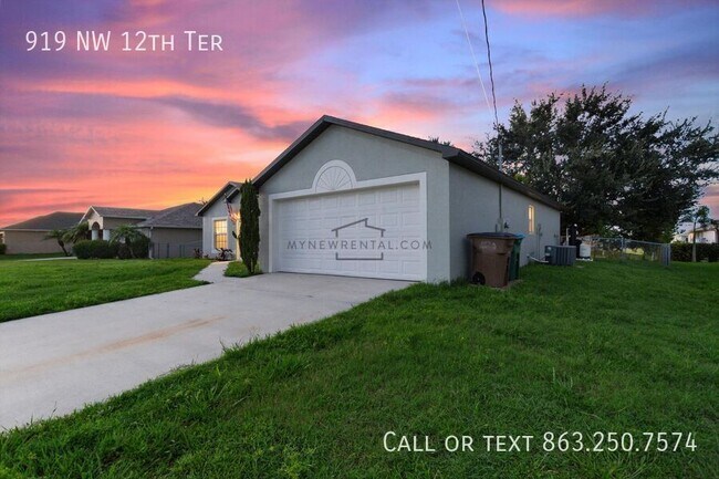 919 NW 12th Terrace