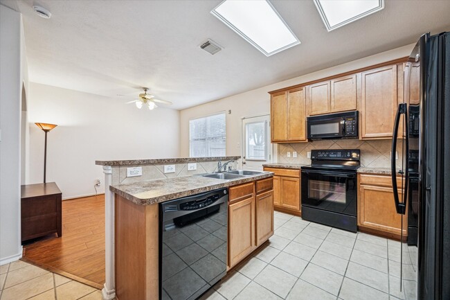 Photo - 3206 Pearl Bluff Ln