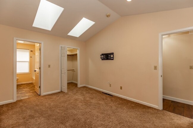 Photo - **MOVE IN SPECIAL!** Pet Friendly Charming 3 Bedroom Home with large office!