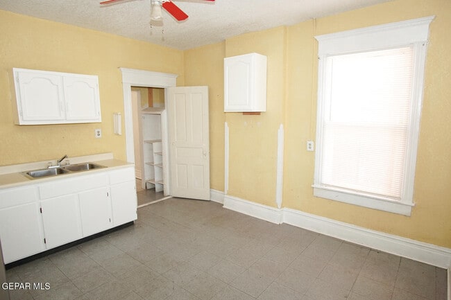 Photo - 219 W Rio Grande Ave Unit 3