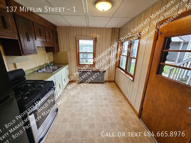 137 Mifflin St Unit 1