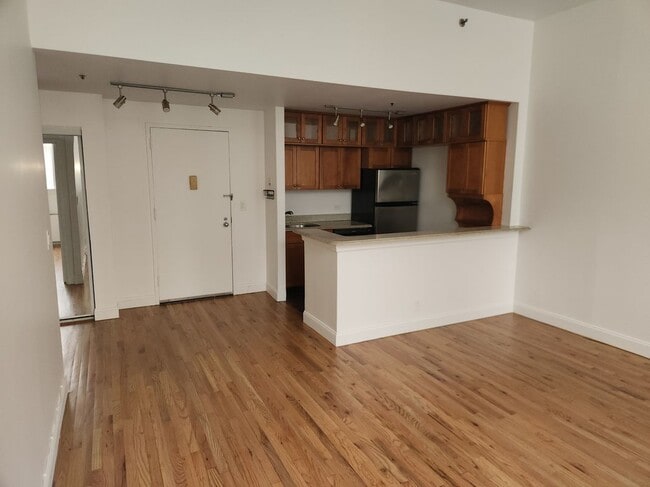 Photo - 3208 Villa Dr