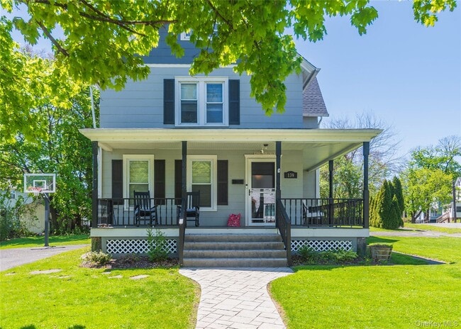 Photo - 139 Grand St