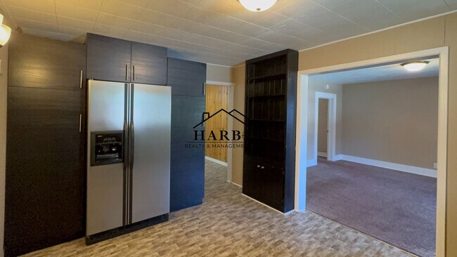 322 6th St SE Unidad 1