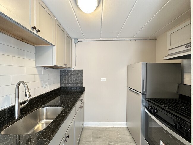 9630 Ivanhoe Ave Unit 2
