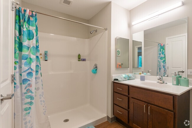 Photo - Fox River Crossing