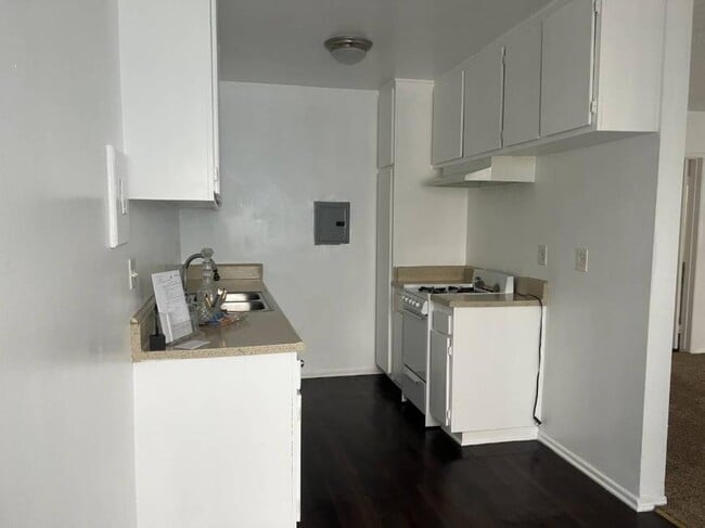 Photo - 1.0 bedroom in Los Angeles California 91343 Unit 05