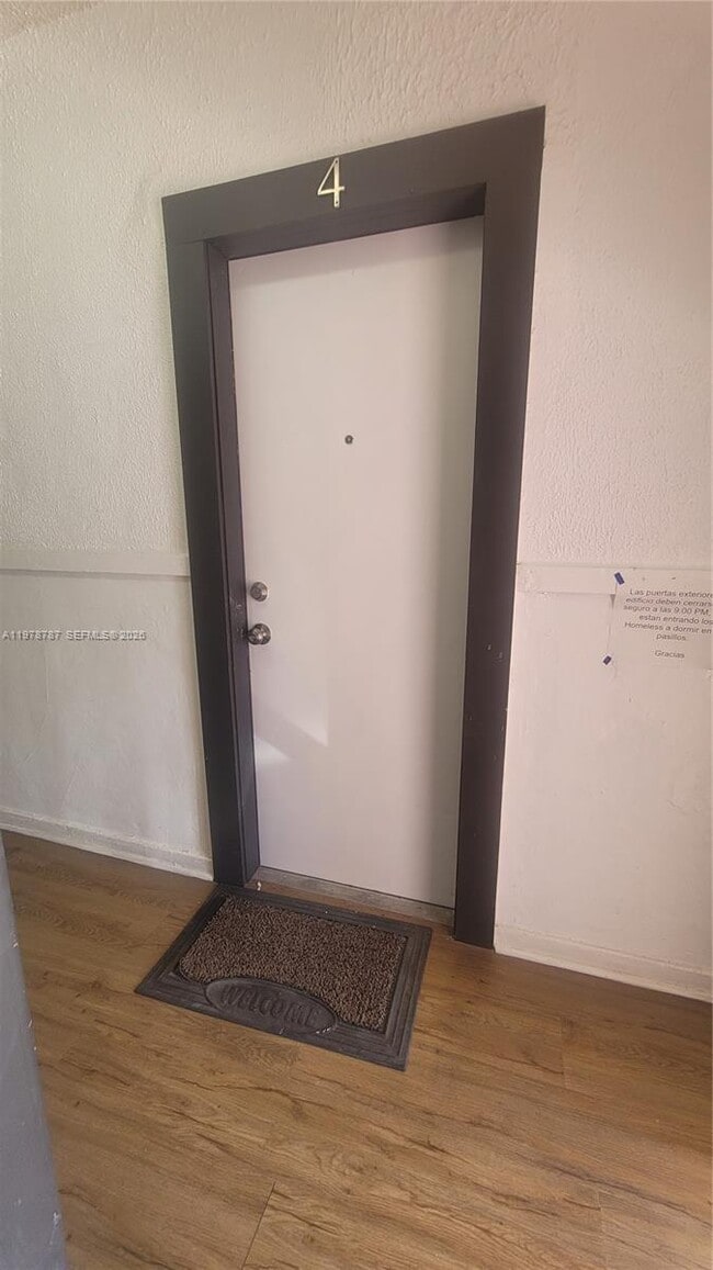 Photo - 1322 SW 7th St Unit 4