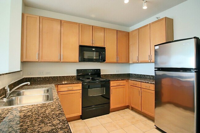Photo - 919 S Clark St Unit 204