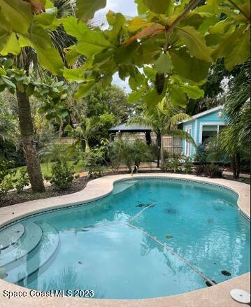 Photo - 336 Avenue B