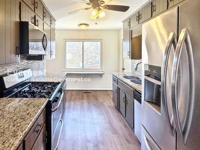 Photo - 6941 Suburban Terrace