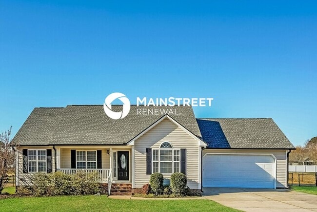 Building Photo - 3 Bedroom Pet-Friendly Home in SMITHFIELD, NC with Main Street Renewal