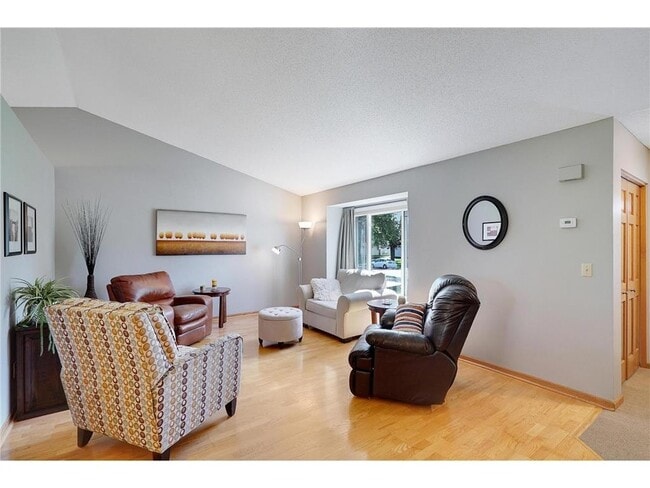 Photo - 9120 Sierra Rd