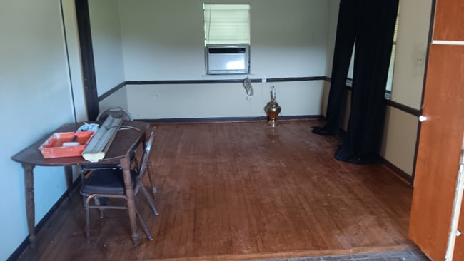 Photo - 24551 Cunningham Dr