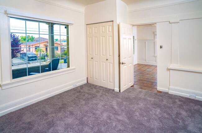 Photo - 1759 85th Ave