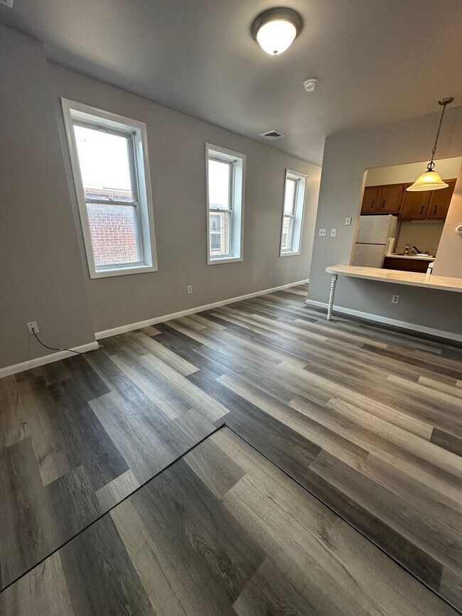 Photo - 363 Locust St Unit B