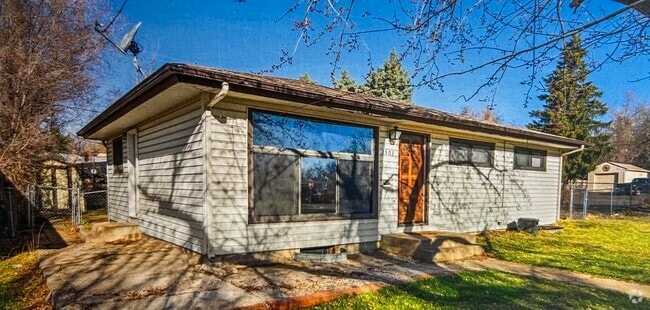 Building Photo - 2503 16th Ave Rental
