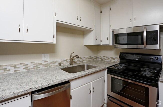 Photo - Shoreline Village