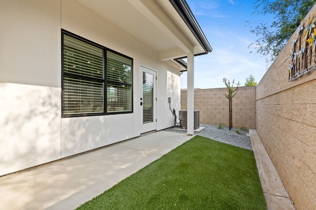 Photo - The Palms Luxury Condominiums