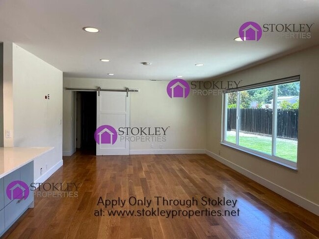 Photo - 521 Wilbur Dr