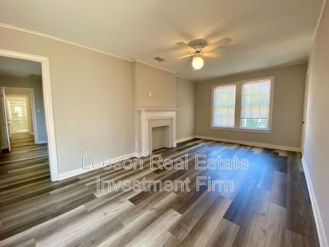 Building Photo - 735 Ratcliff St Rental