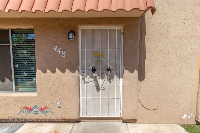 Photo - 448 N Lesueur