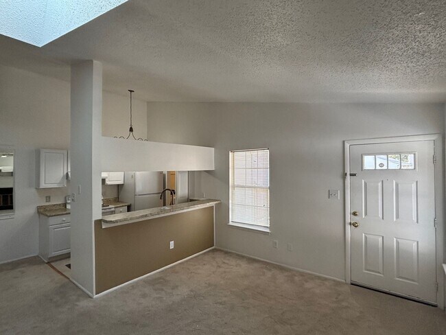 Photo - 2 Bedroom, 1 Bath Condo in Virginia Beach